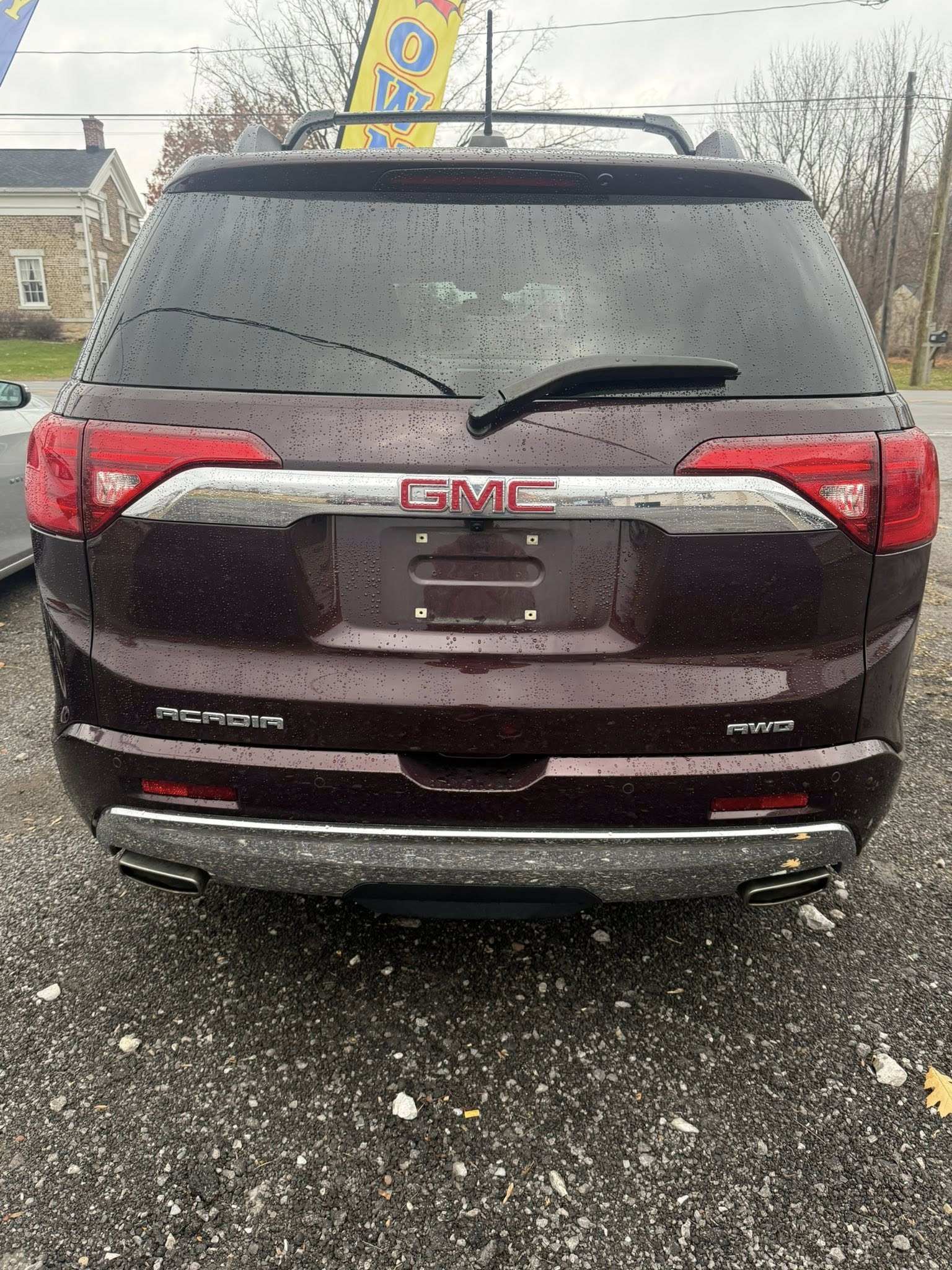 2017 GMC Acadia Denali photo 4